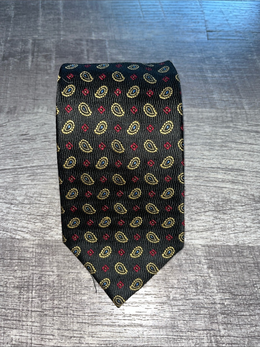 JoS. A. BANK Paisley Print Silk Tie